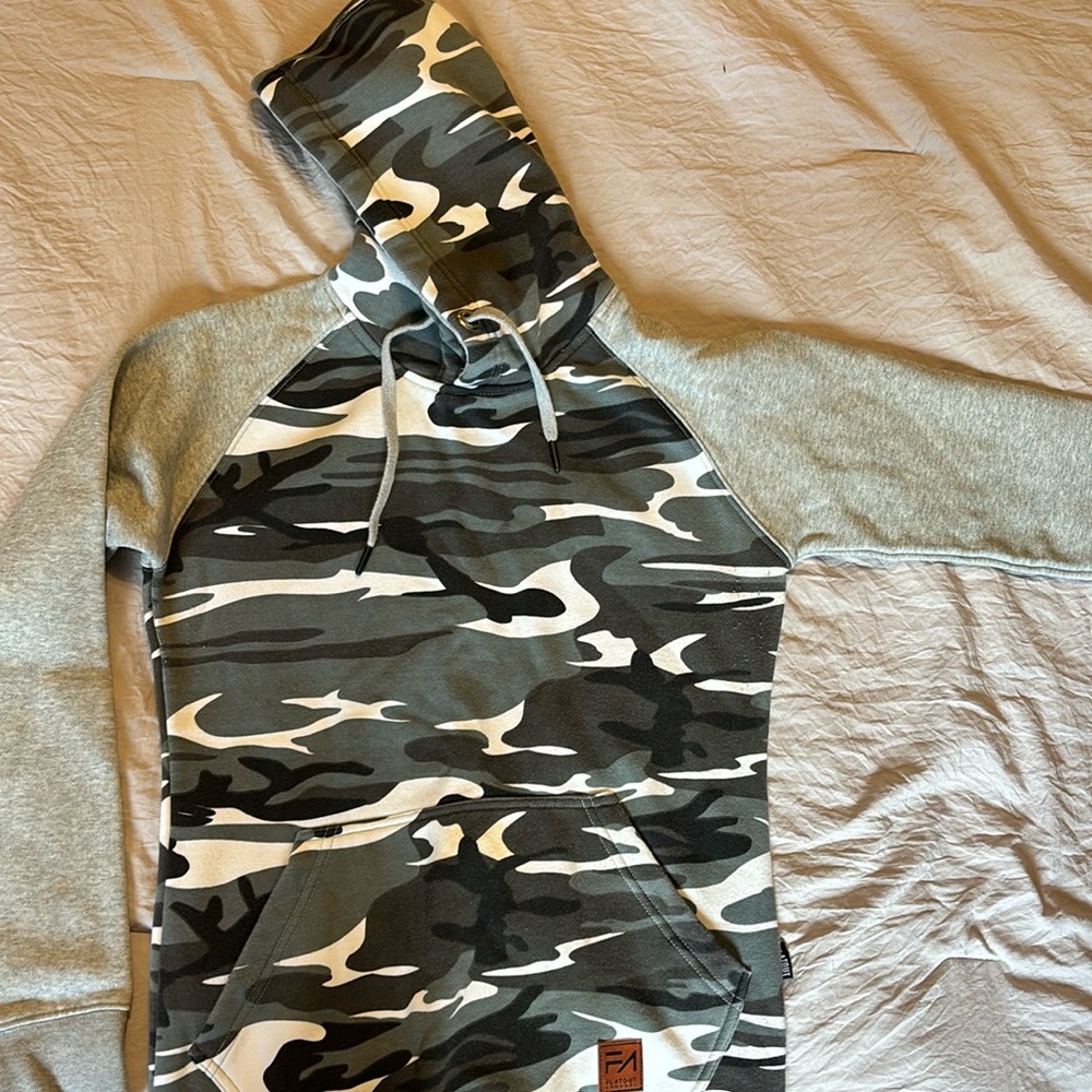 Thick camo hoodie
